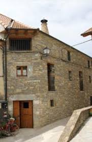 Esta casa rural se encuentra en la localidad aragonesa de jaca. Book Vacation Rentals In Jaca Triphappy