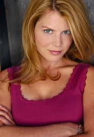 Elisa Richardson's Instagram, Twitter & Facebook