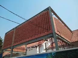 Lebih baik memakainya sebagai dekorasi agar eksterior maupun interior rumah terlihat lebih artistik. Mengenal Dinding Roster Bata Roster