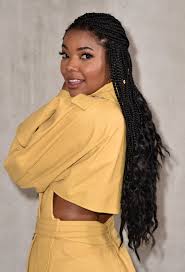 In addition, it is easy to fix, is beautiful, and is completely natural. 2020 Natural Hair Trend Knotless Box Braids Get Ready Because These Are The Natural Hairstyles You Ll See Everywhere In 2020 Popsugar Beauty Photo 8