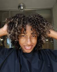 When in doubt with your curls, Come see me and I'll get you right babes!  🪄🤩💗 • • • • #partialhighlights #curls #type4hair #curlyhair #durham  #durhamnc #durhamhairstylist #durhamhair #slay #ouidad #curlthairspecialist  #nchairstylist #nchair