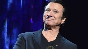 Journey's Steve Perry Returned to the Stage in 2014: Watch