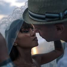 Sesión de postboda en la playa