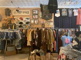 This page contains a brief . 20 Places To Shop For Vintage Clothing In Dallas