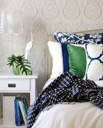 Find the perfect home furnishings at hayneedle, where you can buy online while you explore our room designs and curated looks for tips, ideas & inspiration to help you along the way. 11 Bedroom Wallpaper Accent Wall Ideas Bedroom Wallpaper Accent Wall Wallpaper Accent Wall Accent Wall