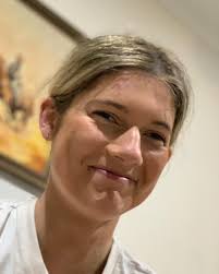 Swipe for good content . Happy 20th birthday to the most amazing and  supportive girlfriend 💖🥰 no longer a teenager! I can't wait to see you  tonight to celebrate your 20 years