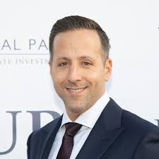 Christopher Urso's Instagram, Twitter & Facebook