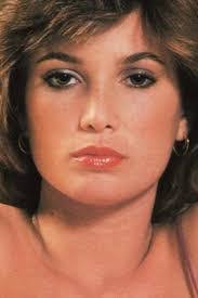 Anna Ventura's Instagram, Twitter & Facebook