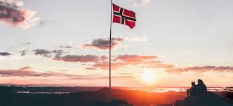 See more of 17 mai, norges flagg on facebook. 17 Mai Dikt I Dag Star Flaggstangen Naken Av Nordahl Grieg Boktips