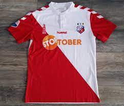 Check spelling or type a new query. Fc Utrecht Home Camiseta De Futbol 2015 2016