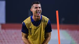 Havent Seen Anybody Better... Cristiano Ronaldo Reacts to Footballs GOAT  Debate Amid Comparison With Lionel Messi, Claims He Is the Most Complete  Player | ⚽ LatestLY