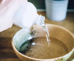 Hydrogen peroxide vs rubbing alcohol hydrogen peroxide and rubbing alcohol are both disinfectants and commonly used for house hold cleansing purposes. Ethanol Vs Isopropyl Alcohol To Disinfect Hunker