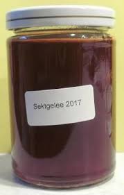 Sektgelee Mit Neujahrsbrezel Rezept Gelee Neujahrsbrezel Marmelade Kochen