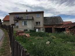 Úvodní píseň „když máš v chalupě orchestrion nazpíval. Filmove Misto Obec Visnova Kde Se Nataceli Chalupari Krauzovi Na Cestach