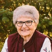 Lorraine Schafer's Instagram, Twitter & Facebook