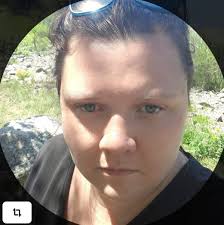 Does anyone know anything about cars? I have a 2016 hyduai Elantra and the  level inside the car won't open the trunk there is no key hole and I don't  have a