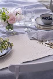 un set de table matelasse set de table table idees de decoration interieure