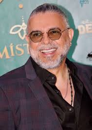 Gilberto Santa Rosa y Silvestre Dangond nos presentan: 'Místico'