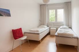 Wohnungen, wgs, zimmer (möbliert und unmöbliert). Schone Drei Zimmer Wohnung In Berlin Prenzlauer Berg Homebooster