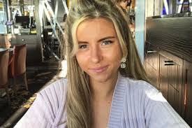 Katie Pollitt's Instagram, Twitter & Facebook