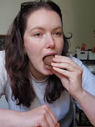 thank you @Grackle for bringing this to my attention 👏👏 #tunnocksteacakes  #frozendessert #viraltiktokdesserts #foryou