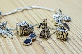 4.4 out of 5 stars 8,018. Pandora Philippines The Latest Pandora Pandora Watches Pandora Jewellery More For Sale In July 2021