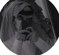 تأخذه فولو لايكك in 2021 cute summer wallpapers shadow pictures aesthetic movies