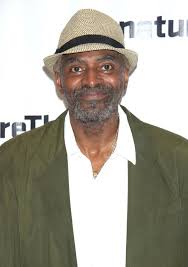 Carl Lumbly