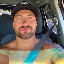 Can someone please give me a weather update in Urunga is it still raining  or looking like it's clearing up? Thanks