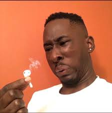 Ian Laughlin 🔋❗️ (@Real_Laughlin)