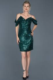 Zumrut Yesili Kisa Payetli Kol Detayli Abiye Elbise Abk598 Elbise Modelleri Elbise The Dress