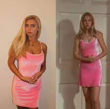 I've certainly seen worse disney films, and i've definitely seen worse more recent films with a similar. My Date With The President S Daughter Dress Hot Pink Mini Etsy Hot Pink Dresses Little Pink Dress Hot Pink Mini Dress