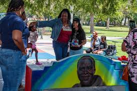 New bench in Pan American Park honors murder victim Frederick Taft; family  continues call for justice