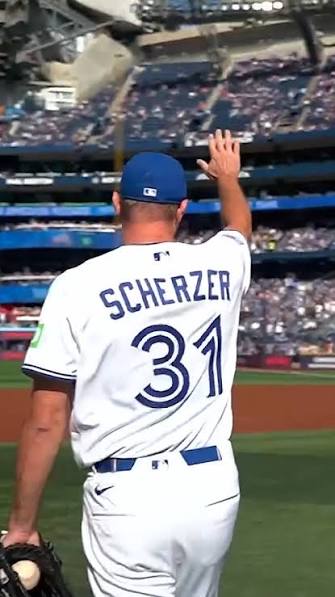 Max Scherzer receives a standing ovation from the Toronto crowd in what  could be the final start of his MLB career, #bluejays #baseball #sports  #mlb | Talkin' Baseball | Facebook