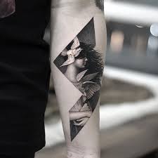 Best Black And Grey Realism Tattoo Artists Near Me Geometric Portrait Tattoo By Oscarakermo Body Tattoos Tattoos Forearm Tattoos