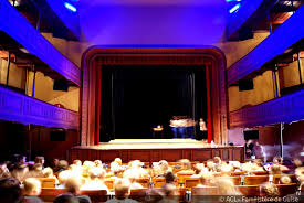 Le Theatre Du Familistere De Guise Agl Spectacles Talk Show