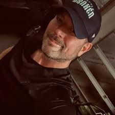 Geoff Olson (@geoffjolson)