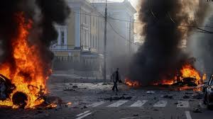 Russia launched missile strikes on Kyiv ...