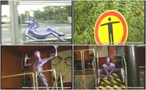 Entdecke rezepte, einrichtungsideen, stilinterpretationen und andere ideen zum ausprobieren. Shiny World Nylons Spandex Jeans Outfit