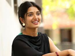 'raja rani 2' actress sreenidhi sudarshan lauds bigg boss tamil 4. Kaatrin Mozhi Serial Cast Story Photos Videos Hero Heroine Wikibiopic Wiki Biography Pictures