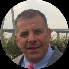 Joel Etter's Instagram, Twitter & Facebook