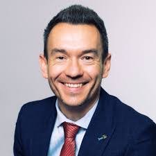 Jason Wentzel's Instagram, Twitter & Facebook