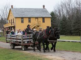 The museum's mission is to educate visitors and demonstrate the past living history is an activity that incorporates historical tools, activities and dress into an interactive presentation that seeks to give observers and. Living History Farms Urbandale Iowa Travel Iowa Thisisiowa