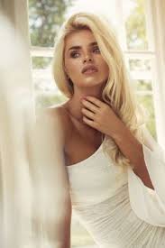 Why use booksy to find a hair salon nearby? Hair Extensions Top Mossley Hill Hair Salons