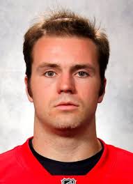 Player photos for the 2000-01 Chatham Maroons at hockeydb.com