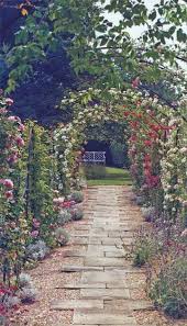 Linking Areas In Italian Gardens Italian Garden Rose Garden Design Dream Garden
