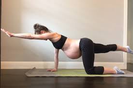 Since most cases of diastasis recti occur in pregnant women, it is a good idea to be mindful of what you do wear a postpartum girdle after pregnancy. Lingering Abdominal Bulge After Baby It Could Be Diastasis Recti Your Pregnancy Matters Ut Southwestern Medical Center