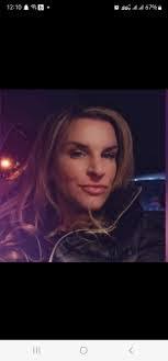 Dana Hebert's Instagram, Twitter & Facebook