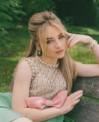 Jan 11, 2021 · maybe olivia rodrigo does have reason to be upset. Sabrina Carpenter A Nocturnal Blooming Flaunt Magazine
