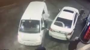Bawak kereta auto naik bukit. 10 Tips Memandu Menjimatkan Minyak